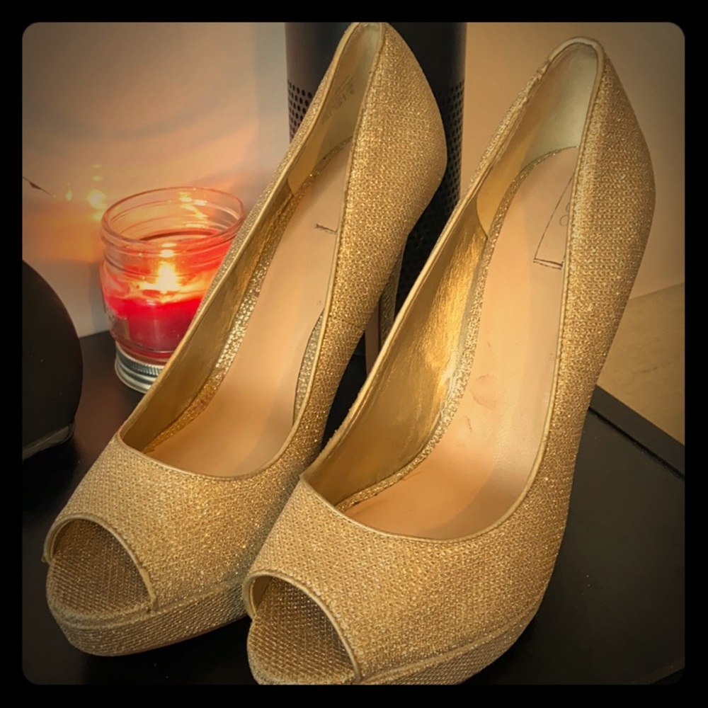 AlLDO Stilettos in a beautiful gold